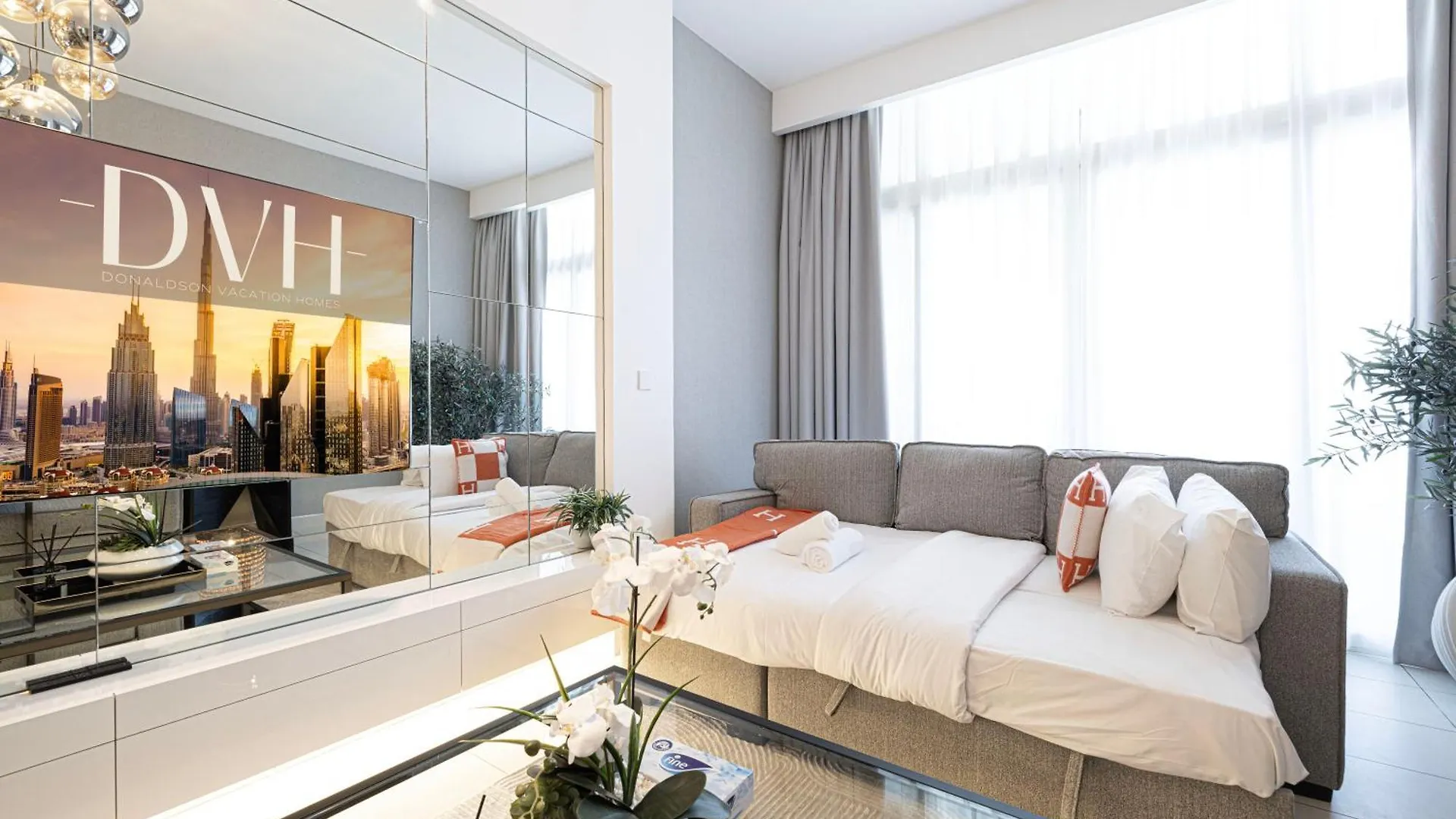 Beachfront Bliss, 1Br With Royal Atlantis & Palm Views Dubai