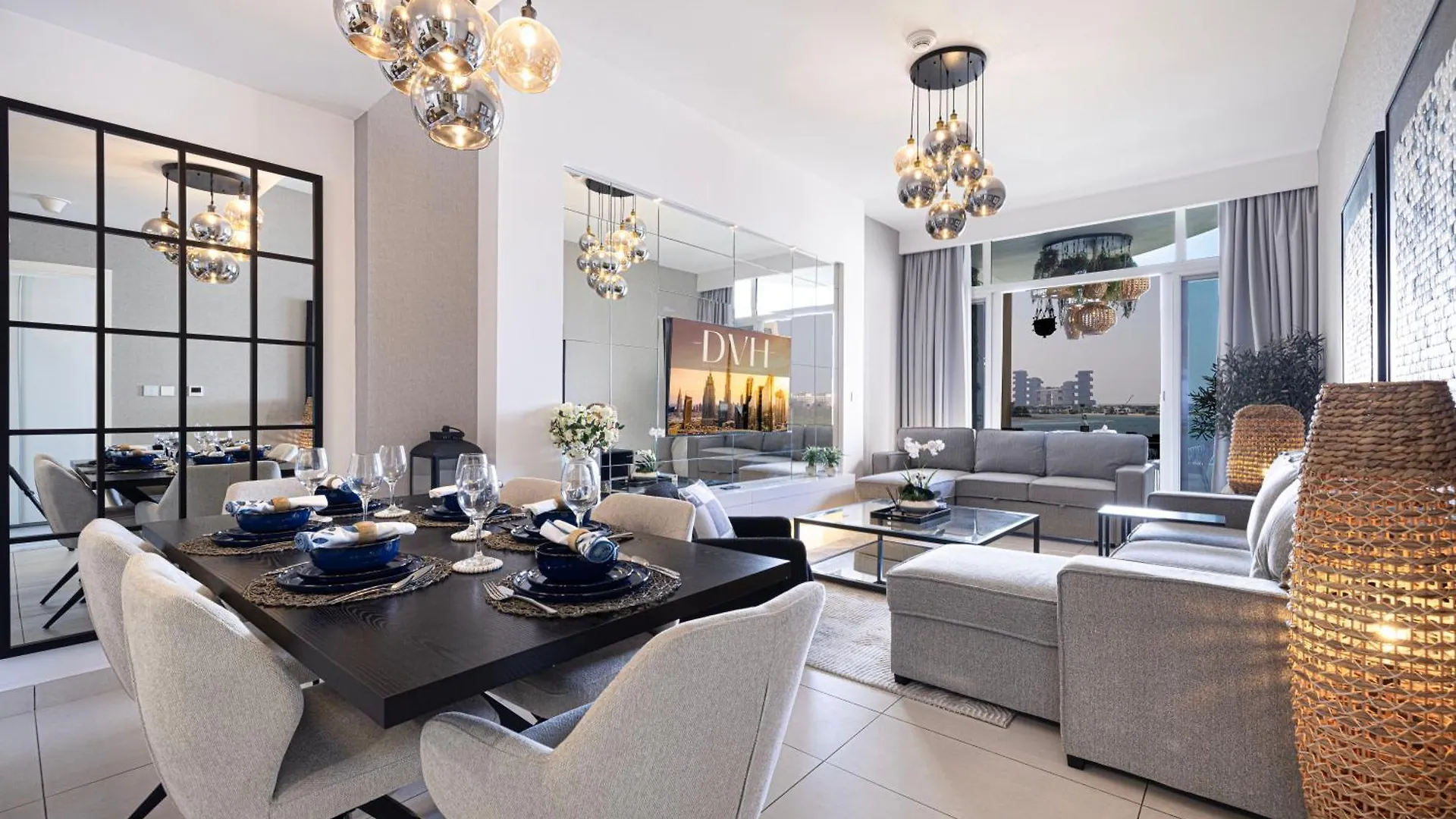 Beachfront Bliss, 1Br With Royal Atlantis & Palm Views Dubai Apartment