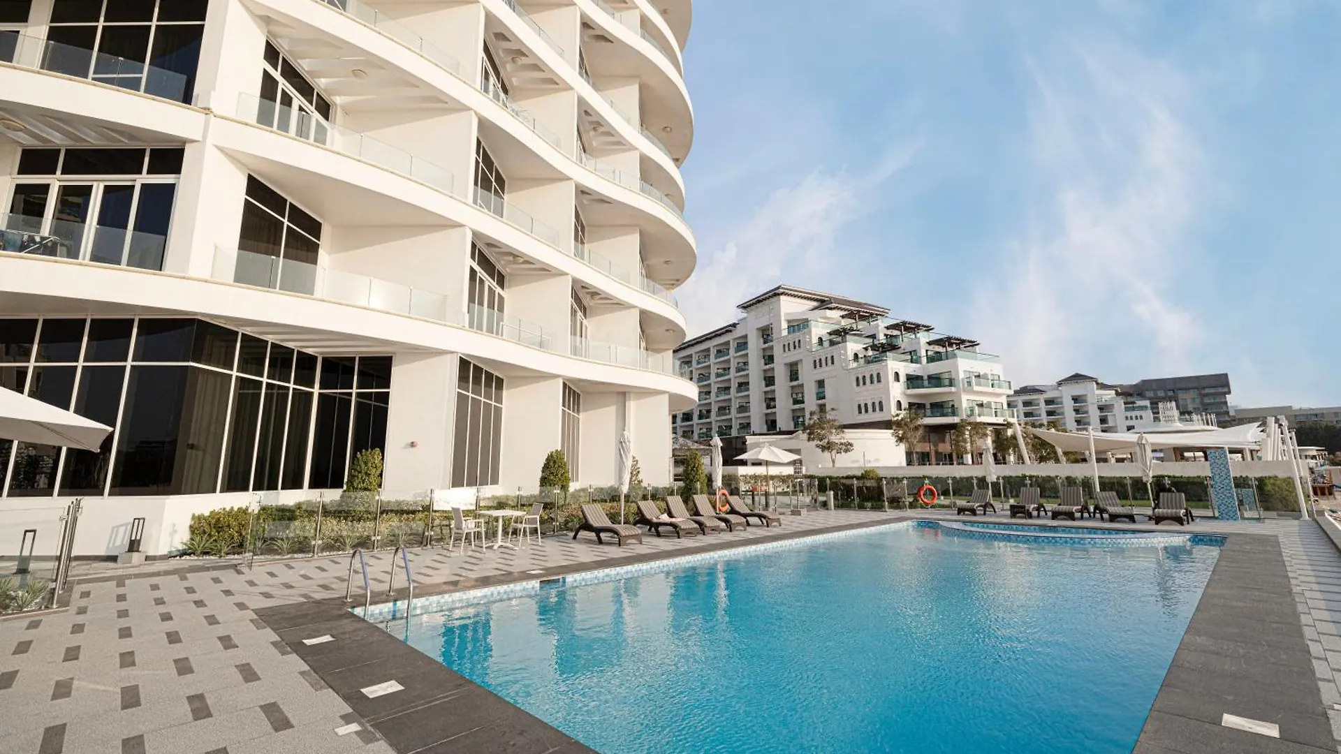 Апартаменты Beachfront Bliss, 1Br With Royal Atlantis & Palm Views Дубай ОАЭ